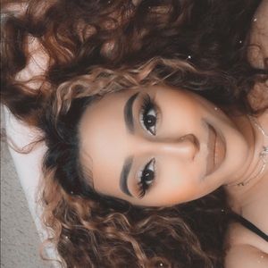 Meet your Posher, Alison